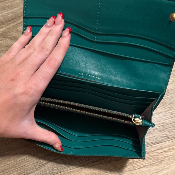 Anya Hindmarch Green and Tan Striped Wallet - Picture 9 of 9